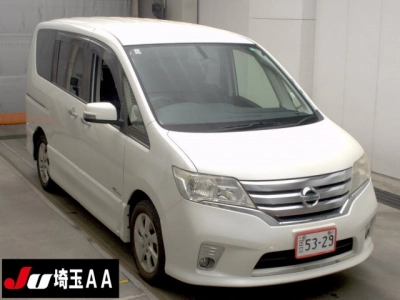NISSAN SERENA