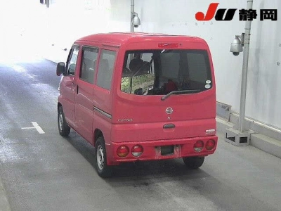 NISSAN CLIPPER VAN