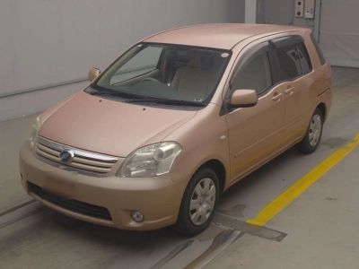 TOYOTA RAUM