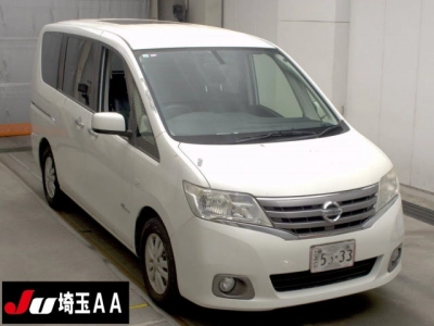 NISSAN SERENA