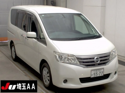 NISSAN SERENA