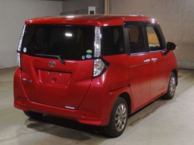 TOYOTA TANK