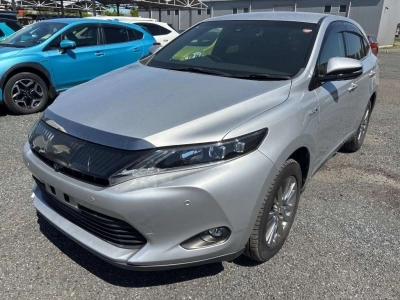 TOYOTA HARRIER HYBRID