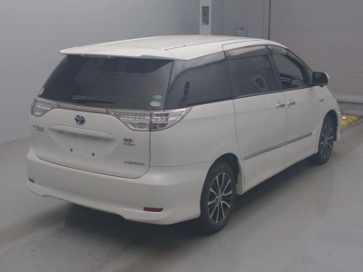 TOYOTA ESTIMA HYBRID
