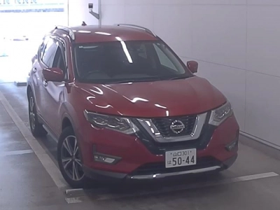 NISSAN X-TRAIL