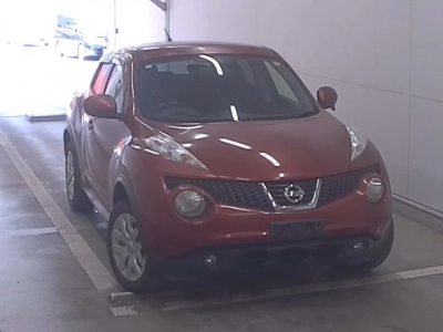 NISSAN JUKE