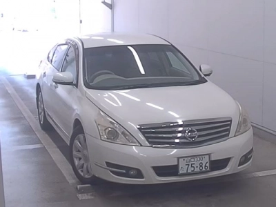 NISSAN TEANA