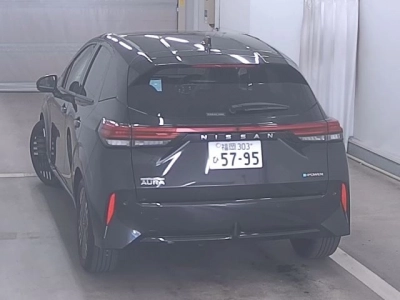 NISSAN AURA