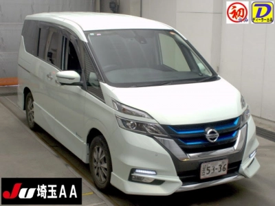 NISSAN SERENA
