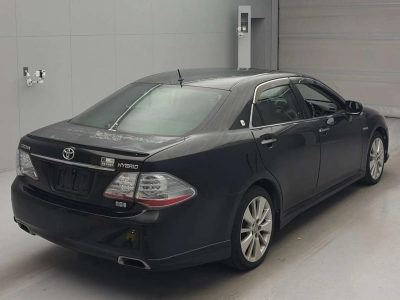TOYOTA CROWN HYBRID
