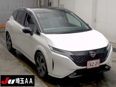 NISSAN AURA