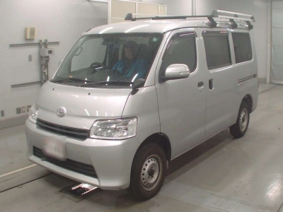TOYOTA TOWN ACE VAN