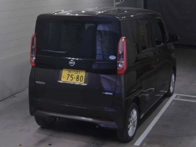 NISSAN ROOX