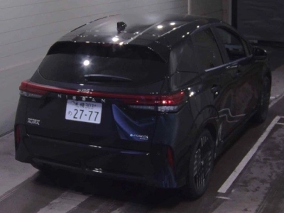 NISSAN AURA