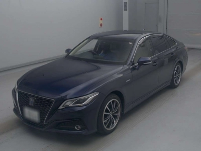 TOYOTA CROWN HYBRID