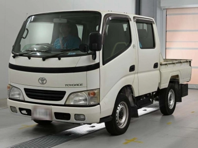 TOYOTA TOYOACE