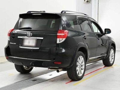 TOYOTA VANGUARD