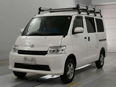 TOYOTA TOWN ACE VAN
