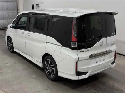 HONDA STEPWGN SPADA