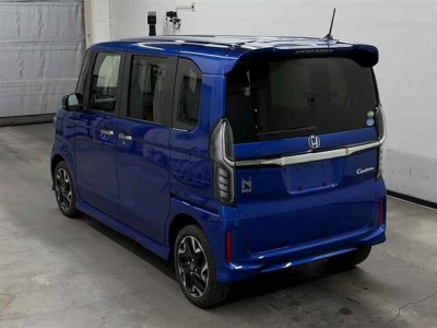 HONDA N BOX CUSTOM