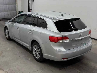 TOYOTA AVENSIS WAGON