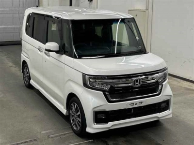 HONDA N BOX CUSTOM