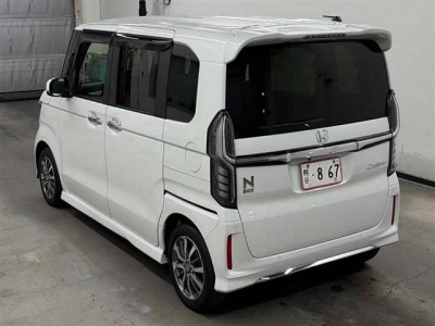 HONDA N BOX CUSTOM