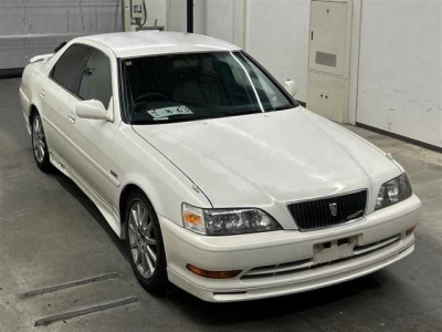 TOYOTA CRESTA
