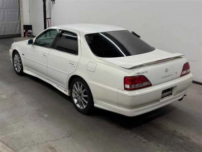 TOYOTA CRESTA