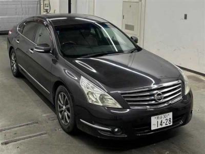NISSAN TEANA