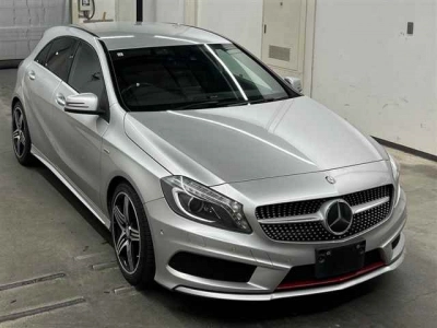 MERCEDES BENZ A CLASS