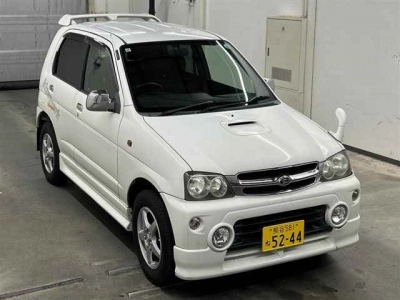 DAIHATSU TERIOS KID