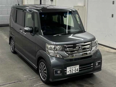 HONDA N BOX CUSTOM