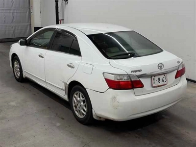 TOYOTA PREMIO
