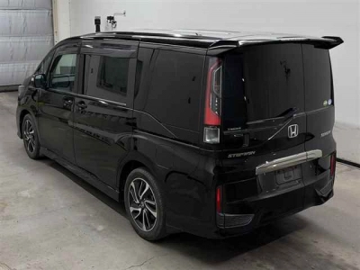 HONDA STEPWGN SPADA
