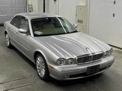JAGUAR XJ6