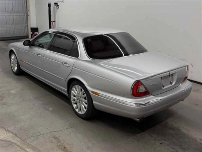 JAGUAR XJ6