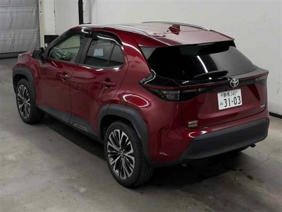 TOYOTA YARIS CROSS