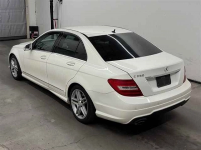 MERCEDES BENZ C CLASS