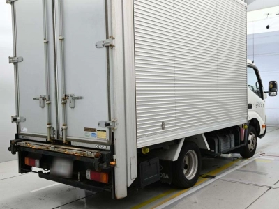 TOYOTA DYNA TRUCK