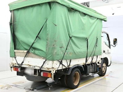 TOYOTA DYNA TRUCK