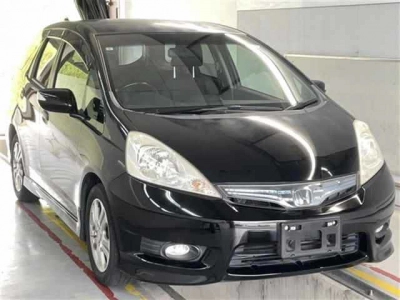 HONDA FIT SHUTTLE