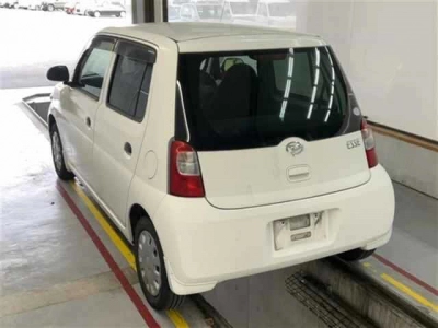 DAIHATSU ESSE