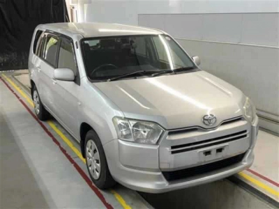 TOYOTA SUCCEED VAN