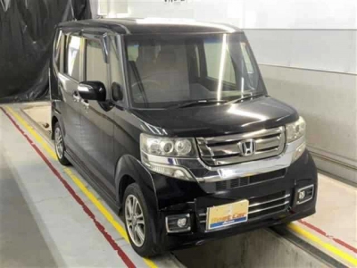 HONDA N BOX CUSTOM