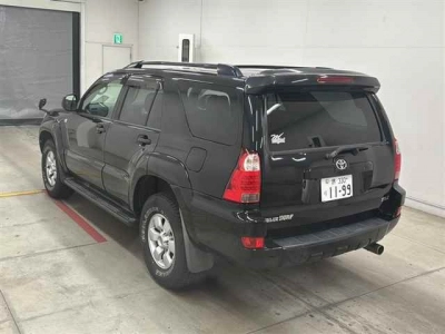 TOYOTA HILUX SURF