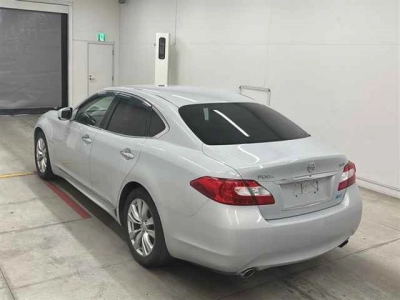 NISSAN FUGA HYBRID