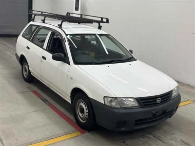 NISSAN AD VAN