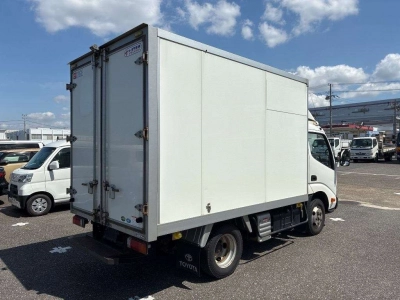 TOYOTA DYNA TRUCK