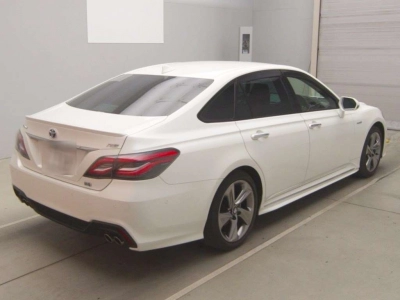 TOYOTA CROWN HYBRID